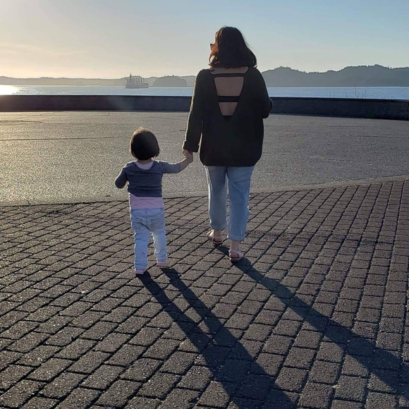 Meet your Posher, Shan - Picture 3 of 3